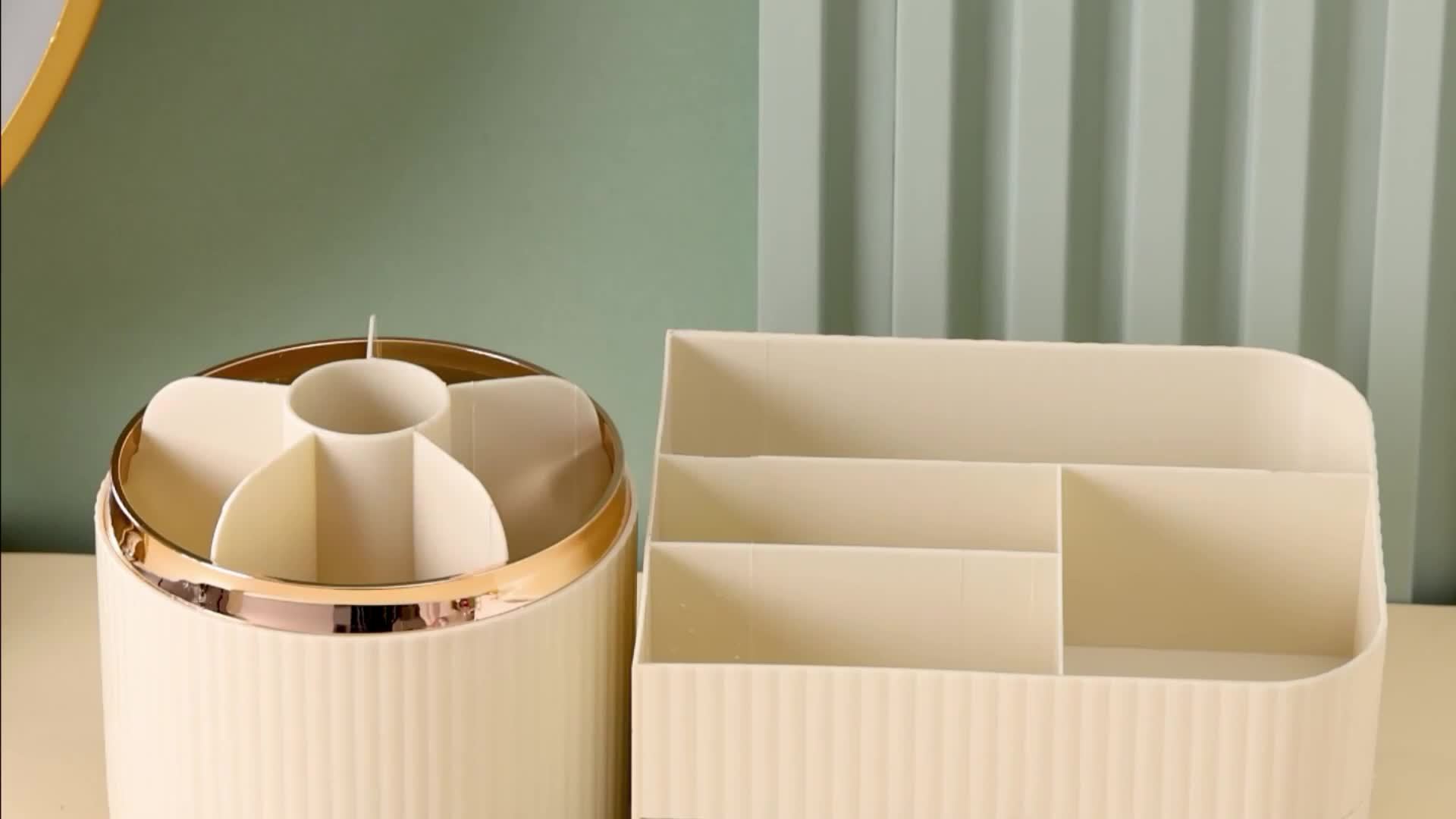 360° Cosmetic Organizer
